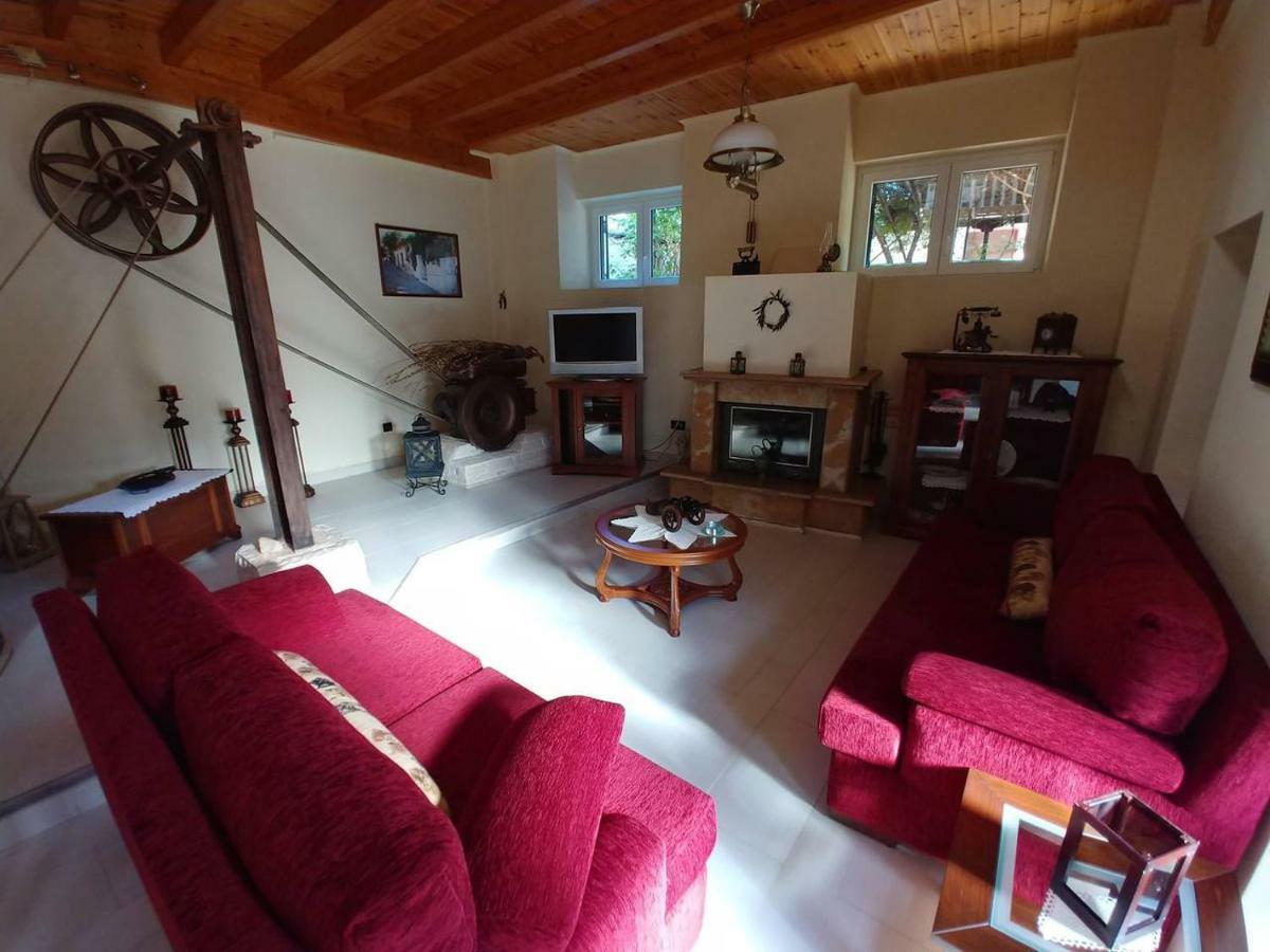 Old Olive House Villa Kourouklata